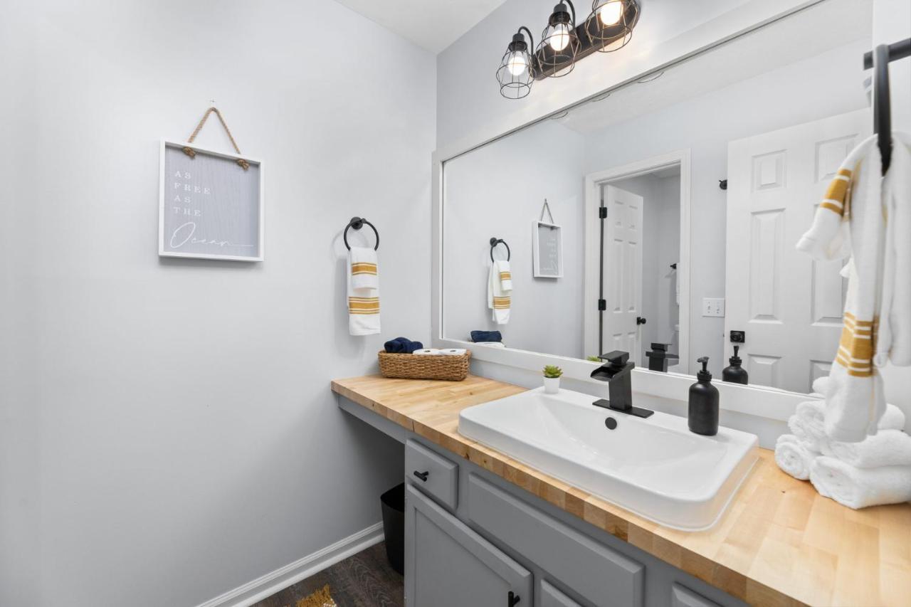 הוילה מירטל ביץ' Fully Equipped 2Br 2Ba With King Bed In Heart Of Mb מראה חיצוני תמונה